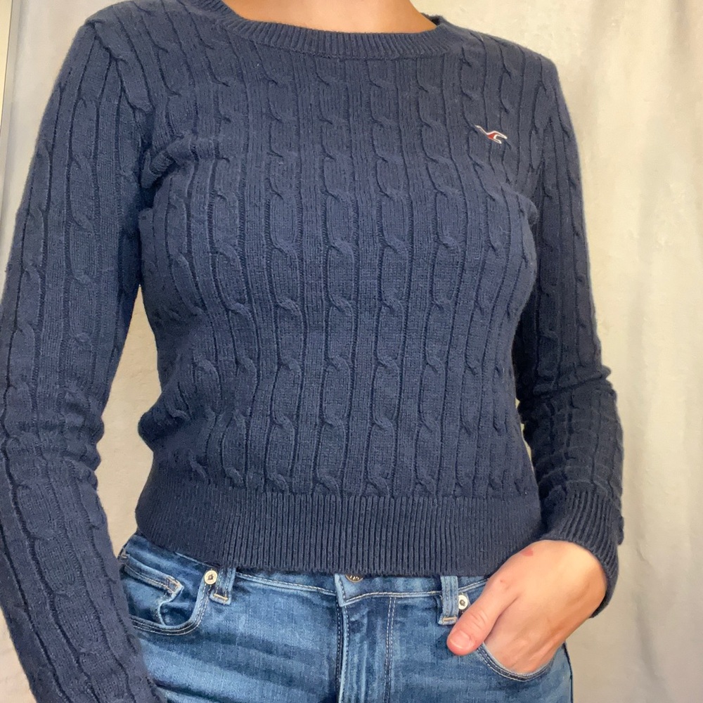 Navy blue sweater size M